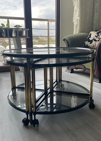 Tasarım Metal Siyah Camlı Yuvarlak Sehpa - Görsel 4