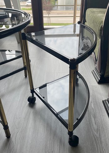 Tasarım Metal Siyah Camlı Yuvarlak Sehpa - Görsel 6