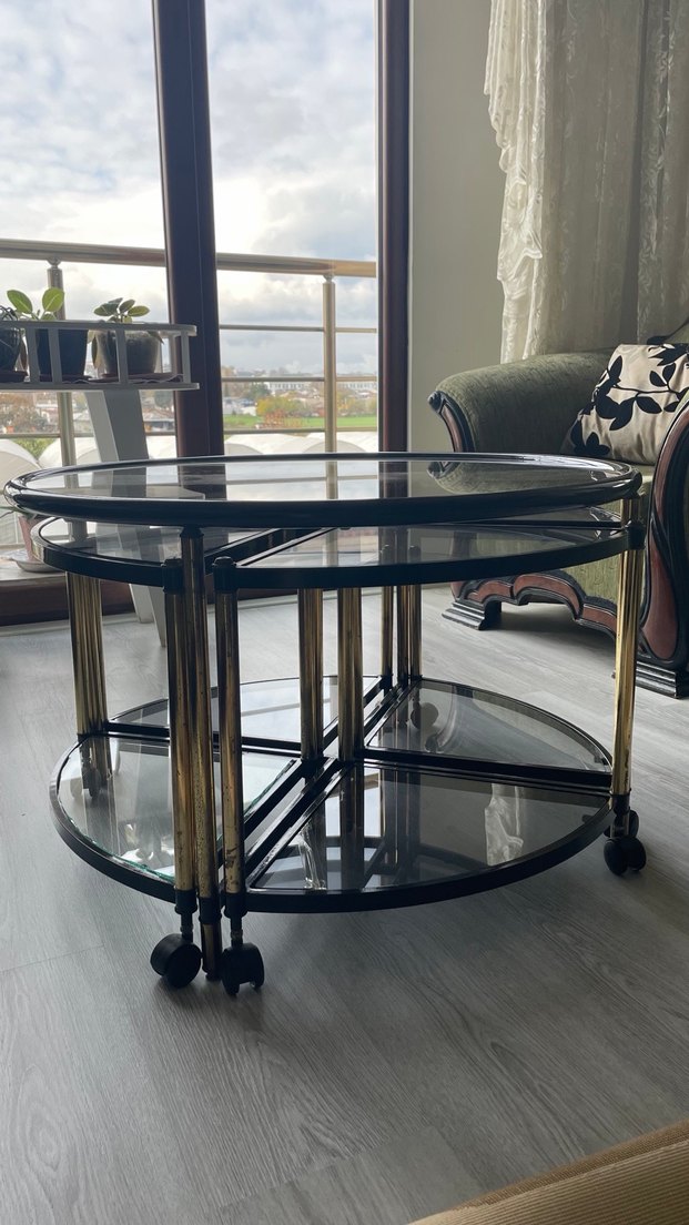 Tasarım Metal Siyah Camlı Yuvarlak Sehpa - Görsel 4