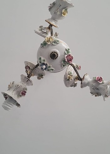 Çiçek Detaylı Beyaz Avize - Görsel 5