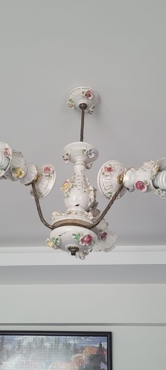 Çiçek Detaylı Beyaz Avize - Görsel 4