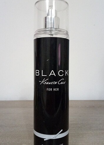 Kenneth Cole Black Parfüm Mist Kadın