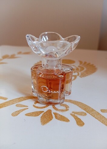 Oscar De La Renta Edt Kadın Mini 