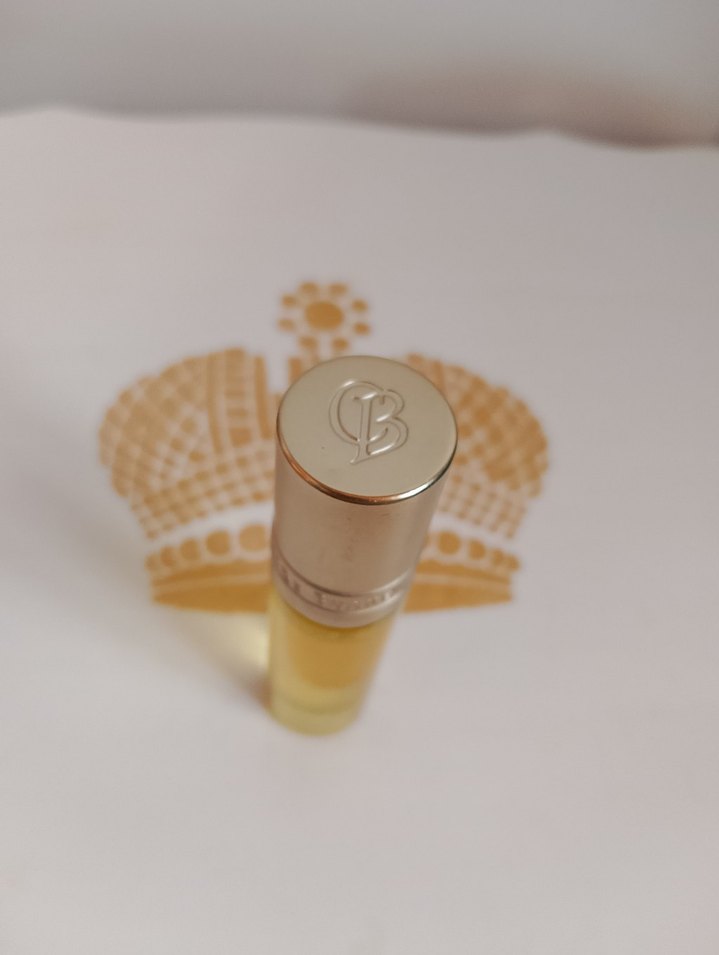 Claire Burke Oda Kokusu - Görsel 4