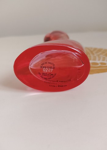 Bruno Banani Woman's Best Edt Kadın - Görsel 2