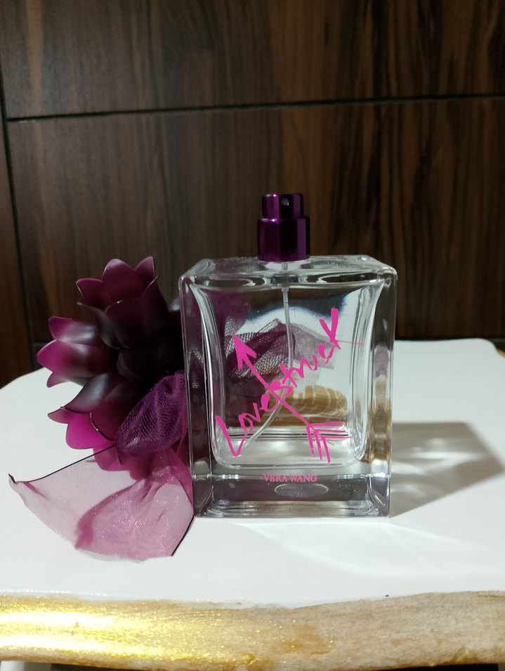 Vera Wang Edp Kadın Boş - Görsel 3