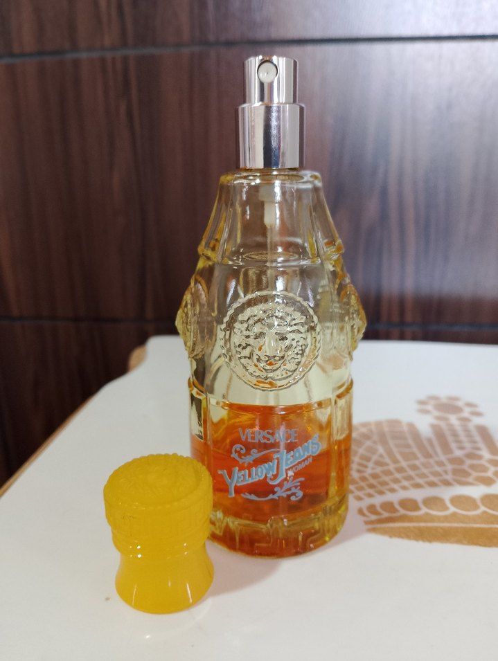 Versace Yellow Jeans Edt Kadın (Nadir) - Görsel 4