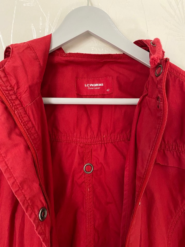 Kırmızı Düğmeli Midi Kadın Ceket - Görsel 3