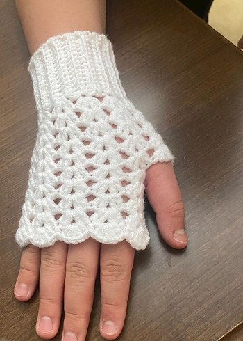 Dantel Detaylı Beyaz Örgü Kadın Eldiveni - Görsel 4