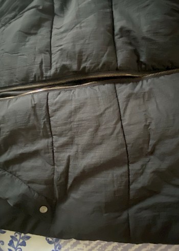 Siyah Fermuarlı Kadın Kışlık Midi Mont - Görsel 3