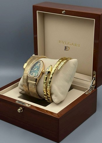 Altın Renkli Klasik Kadın Saat Seti - Görsel 4