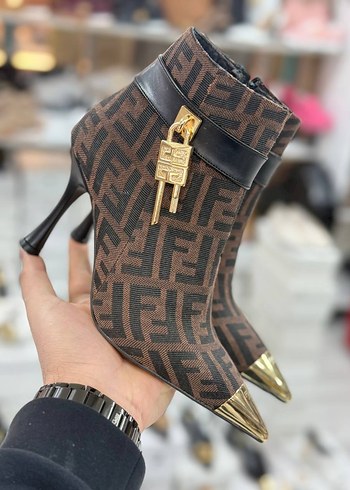 Topuklu Bot Sıfır - Görsel 10