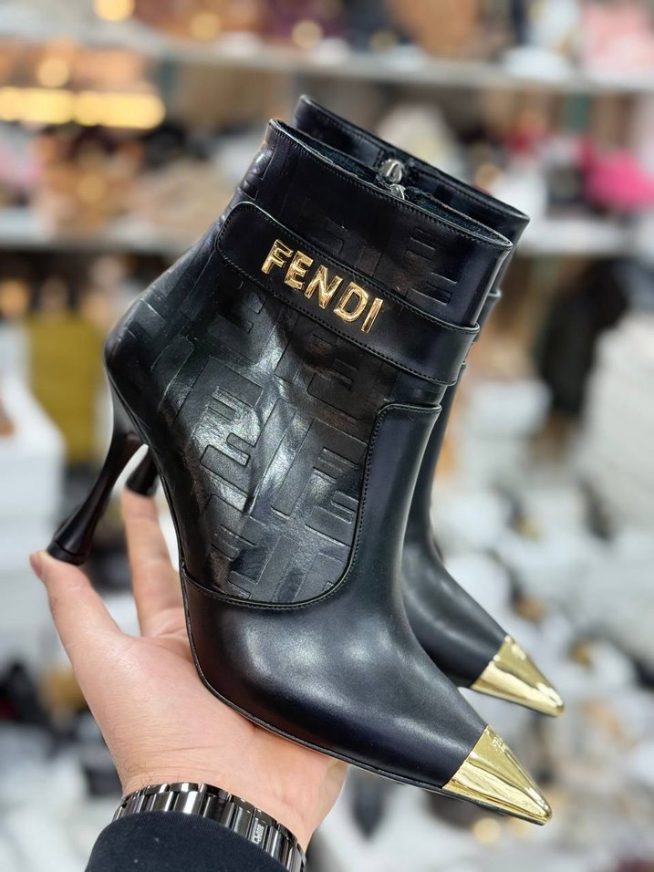 Topuklu Bot Sıfır - Görsel 5