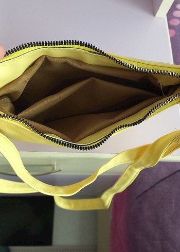 Sarı Minimalist Kadın Omuz Çantası - Görsel 2