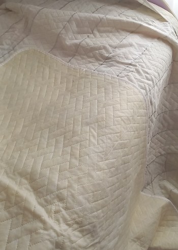 Beyaz Düz Yatak Örtüsü - Görsel 3