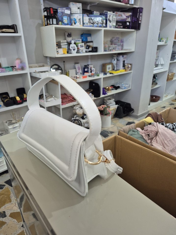 Beyaz Deri Kadın Omuz Çantası - Görsel 2