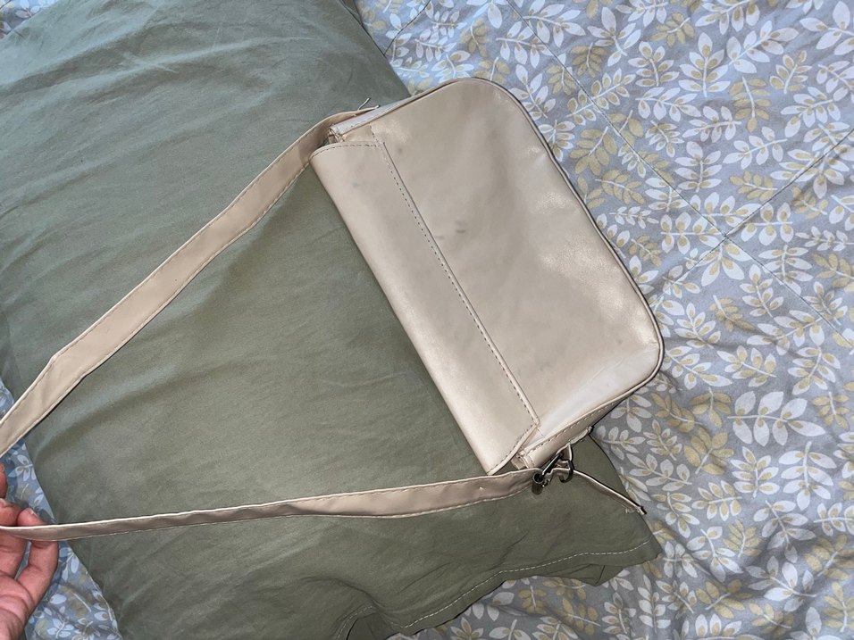 Bej Deri Kadın Omuz Çantası - Görsel 4