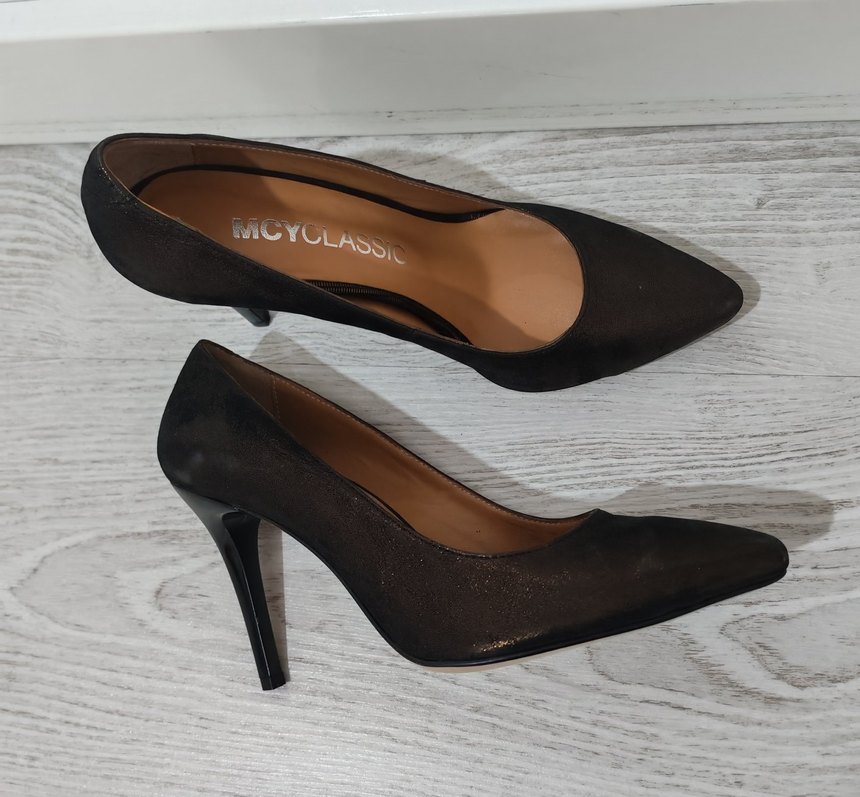 KAHVERENGİ TOPUKLU AYAKKABI - Görsel 3