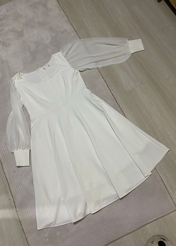 Beyaz Kadın Midi Boy Piliseli Elbise - Görsel 2