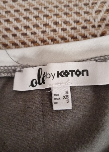 Gri Baskılı Kısa Kollu kadınTişörtü - Görsel 4