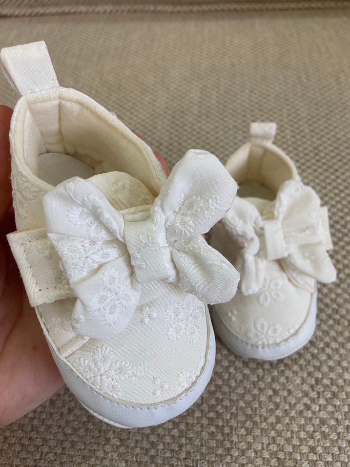 LCW Beyaz Kız Bebek İlk Adım Ayakkabısı - Görsel 2