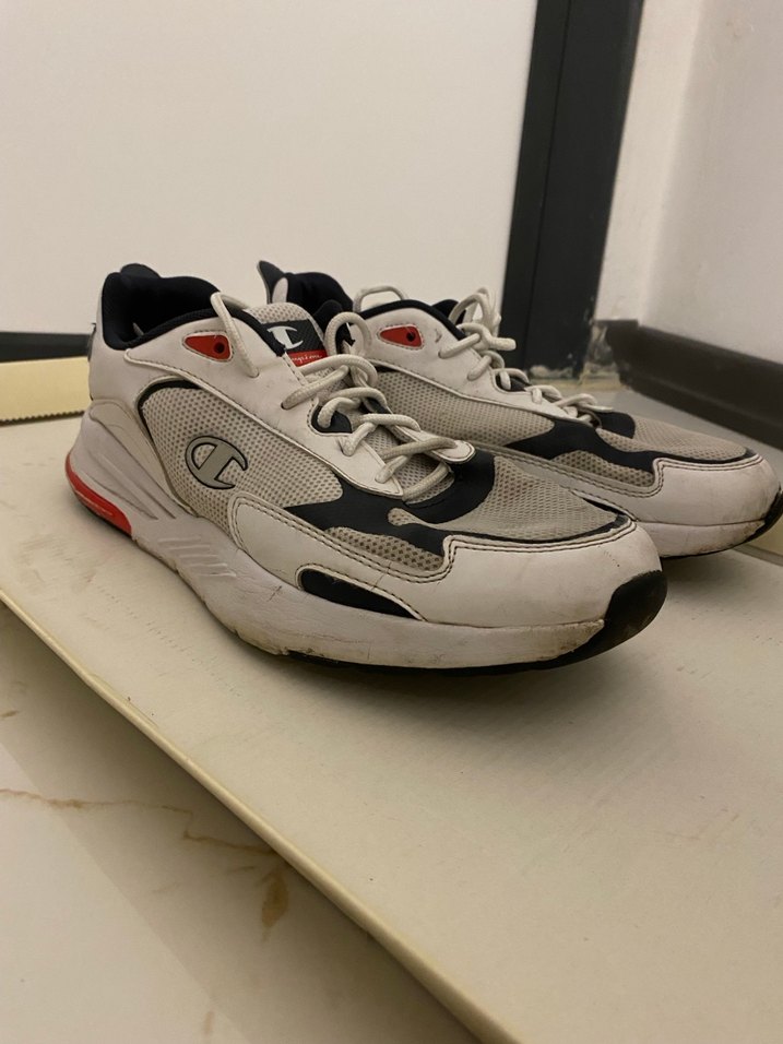 Champion spor ayakkabı - Görsel 2