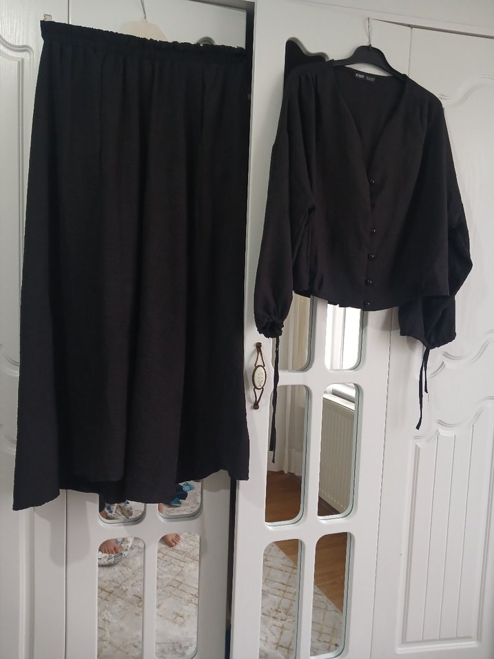 salaş siyah etekli takım 2 kere giyildi - Görsel 5