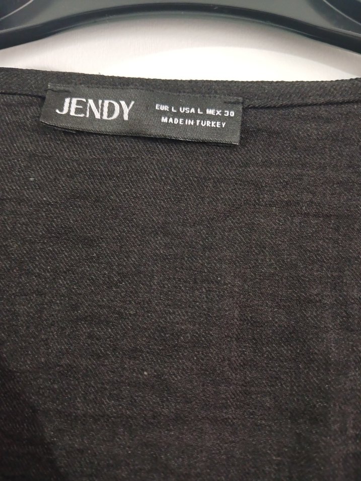 salaş siyah etekli takım 2 kere giyildi - Görsel 3