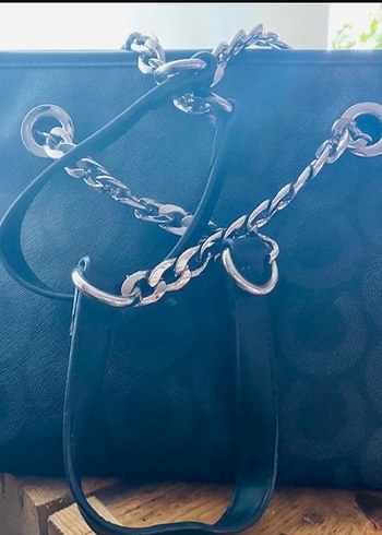 U.S. Polo Assn. Zincir Detaylı Siyah Deri Çanta - Görsel 3