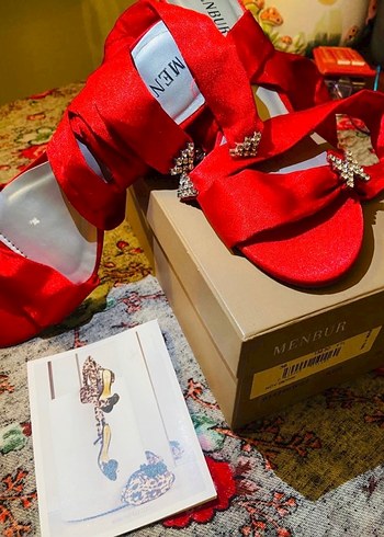 Kırmızı Saten Taşlı Topuklu Ayakkabı - Görsel 4