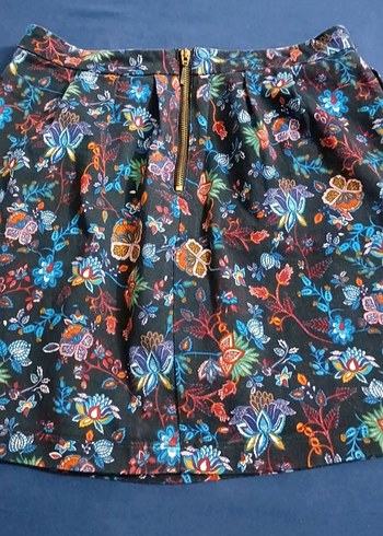 Çiçek Desenli Pilili Kısa Etek - Görsel 2