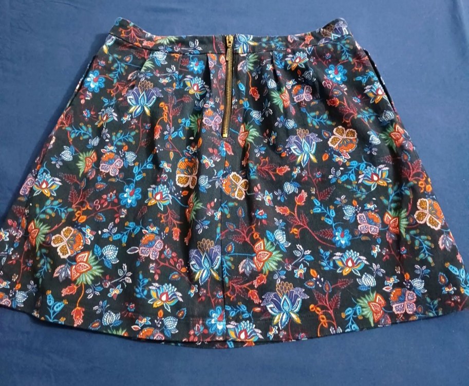 Çiçek Desenli Pilili Kısa Etek - Görsel 2