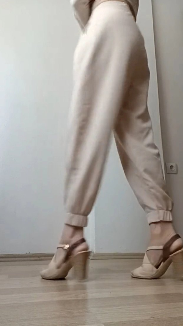 Bej Kadın Midi Kumaş Pantolon - Görsel 3