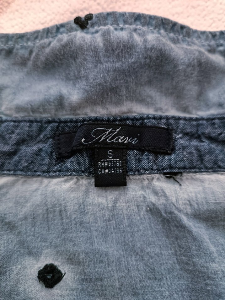 Mavi Yıkamalı Nakışlı Kadın Denim Görünümlü Gömlek - Görsel 4