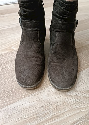 Kahverengi Süet Tokalı Topuklu Kadın Bot - Görsel 2