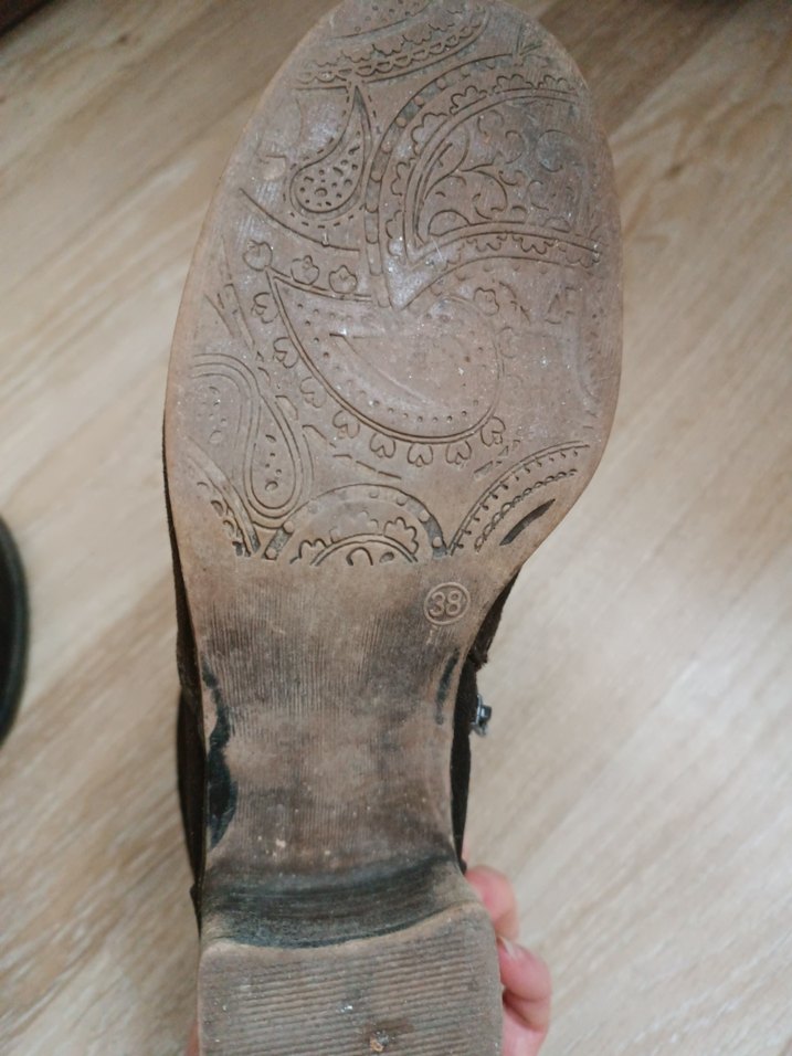 Kahverengi Süet Tokalı Topuklu Kadın Bot - Görsel 5