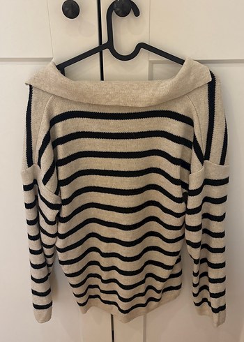 V Yaka Kadın Çizgili Triko Kazak - Görsel 2