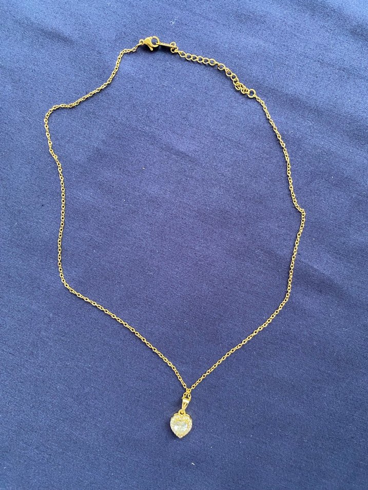 Altın Renkli Kalp Zincir Kolye - Görsel 2