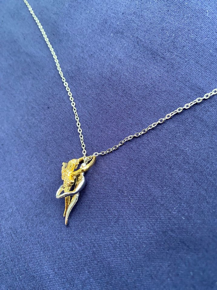 Altın Renk Zincir Detaylı Sevgili Kolye - Görsel 2