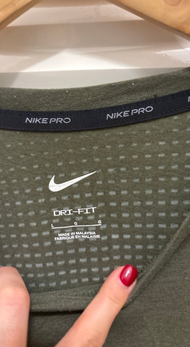 Nike Haki Kısa Kollu Erkek Tişört - Görsel 2
