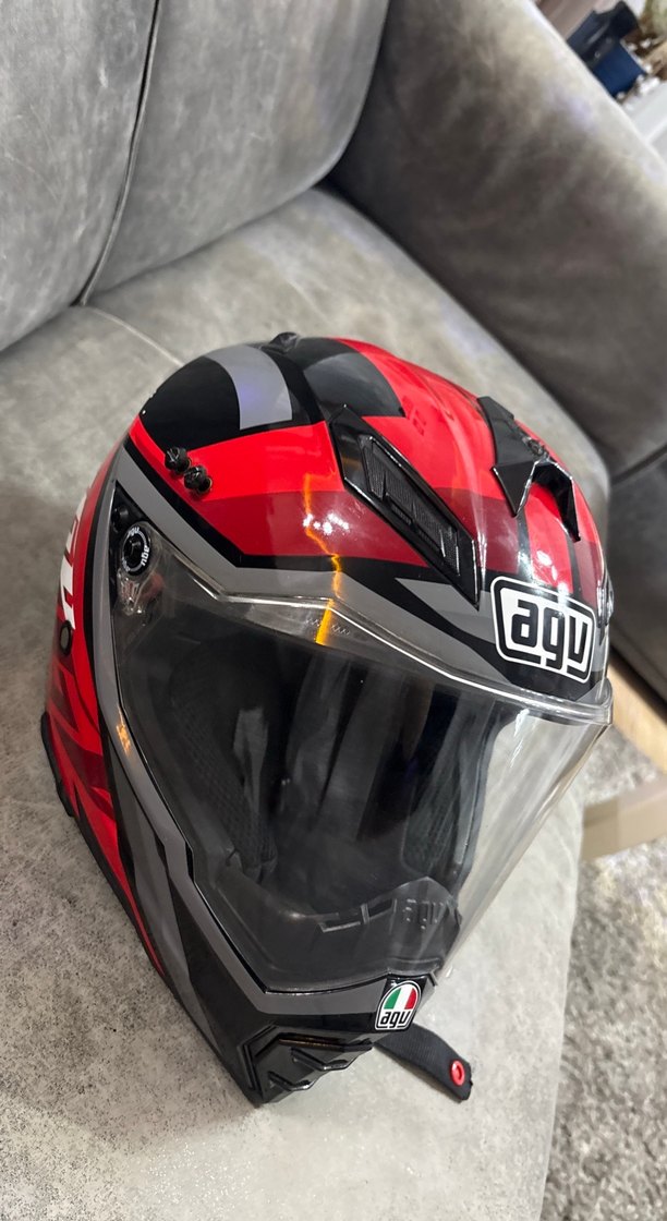 Kırmızı AGV Motor Kaskı - Görsel 2