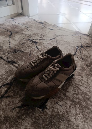 spor ayakkabı - Görsel 2