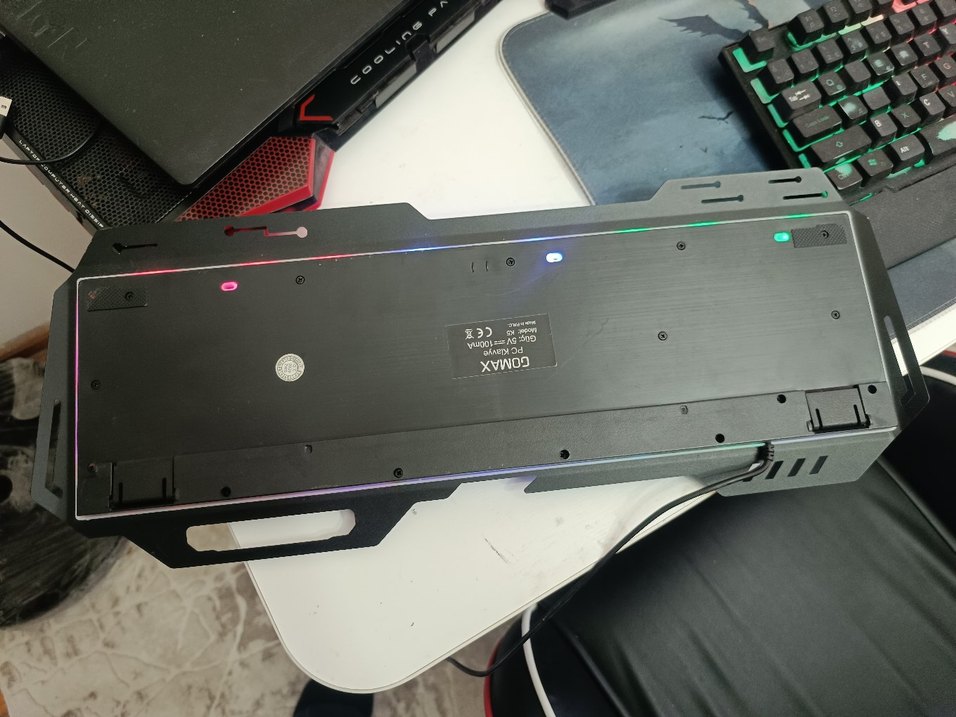 Çok Renkli RGB Aydınlatmalı GOMA Klavye - Görsel 2