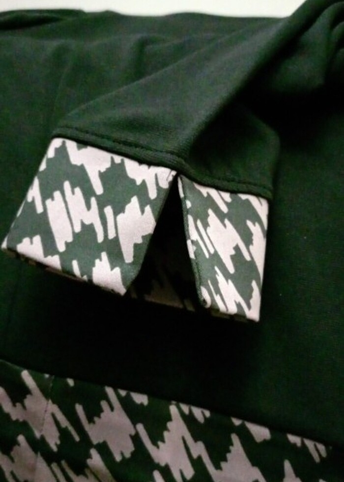 SİYAH-DESENLİ ŞIK ELBİSE - Görsel 4