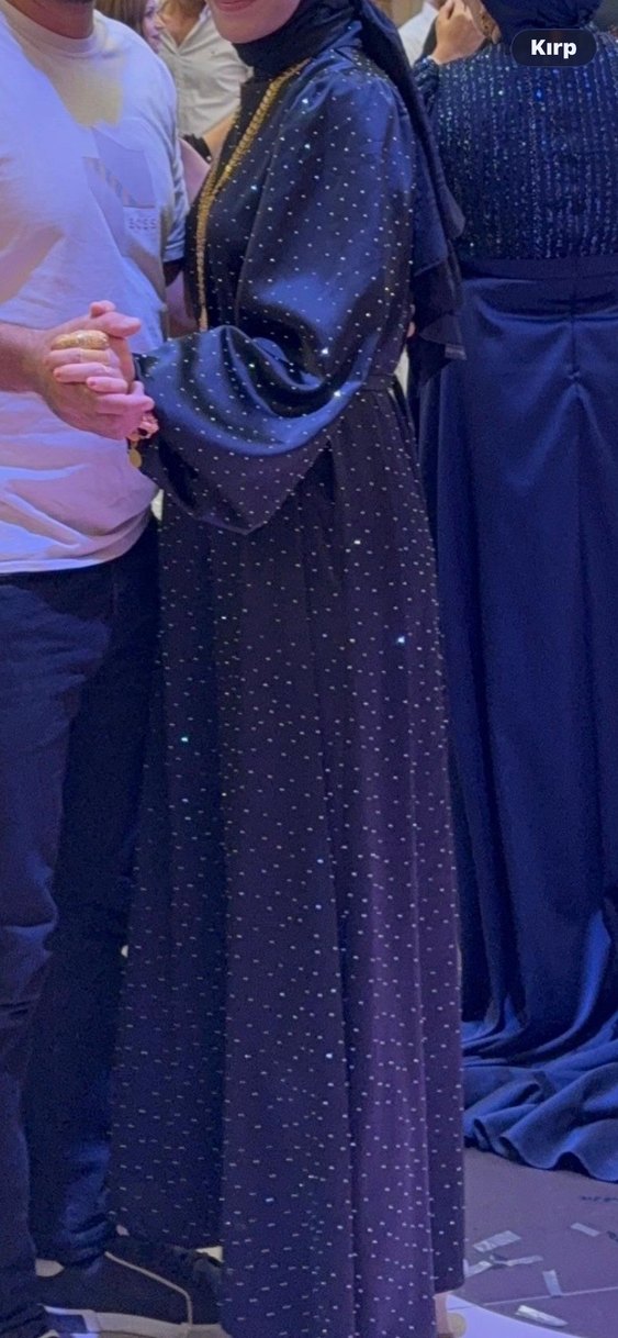 Taş  İşlemeli Siyah Uzun Kollu saten Uzun Elbise - Görsel 3