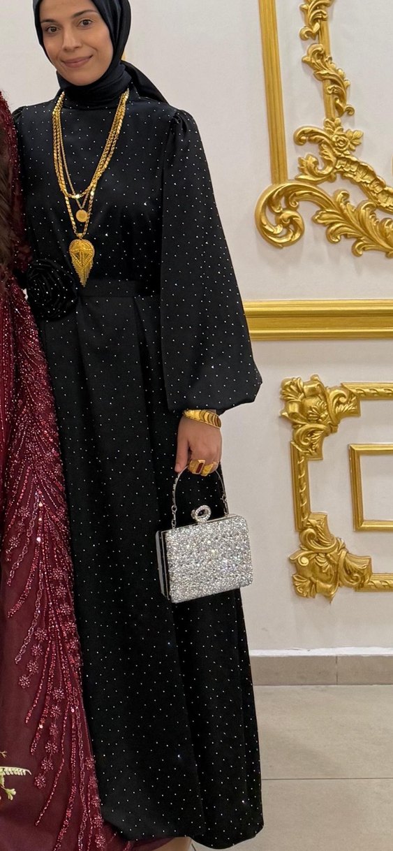 Taş  İşlemeli Siyah Uzun Kollu saten Uzun Elbise - Görsel 4