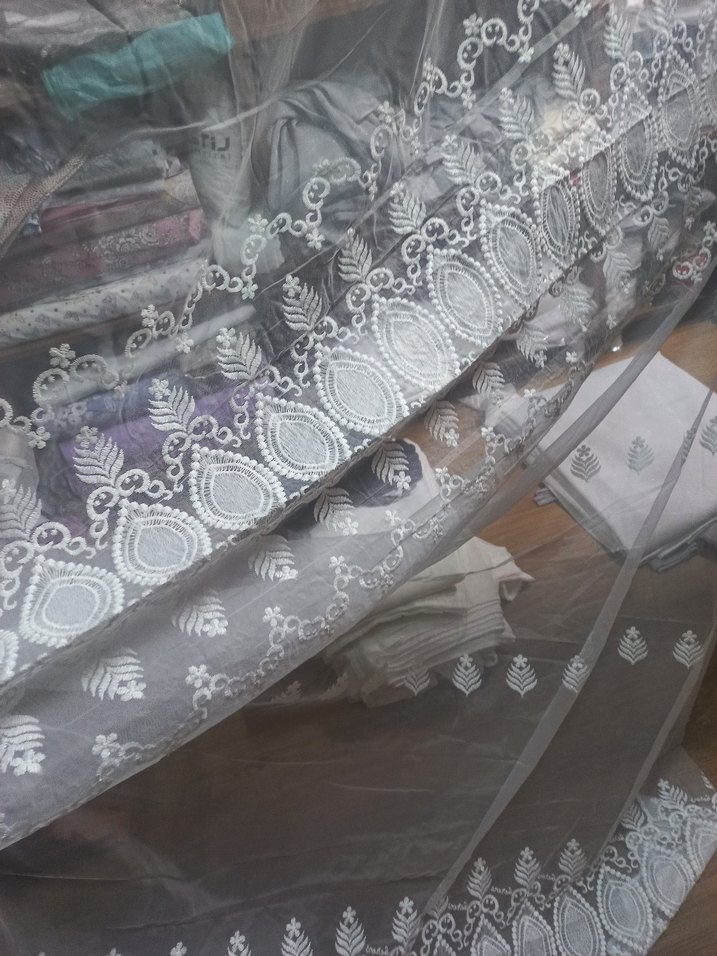 Nakışlı Beyaz Gri Tül Perde - Görsel 3