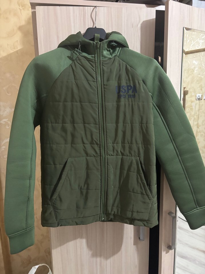 Uspa marka
Erkek Haki Fermuarlı Kapüşonlu Sweatshirt - Görsel 3