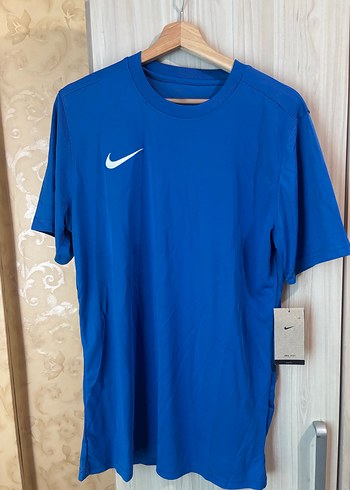 Orjinal etiketli nike 
Erkek Mavi Kısa Kollu Spor Tişört - Görsel 2