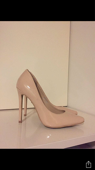 Nude Stiletto